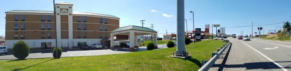 Spark By Hilton Wytheville East Main Street מראה חיצוני תמונה