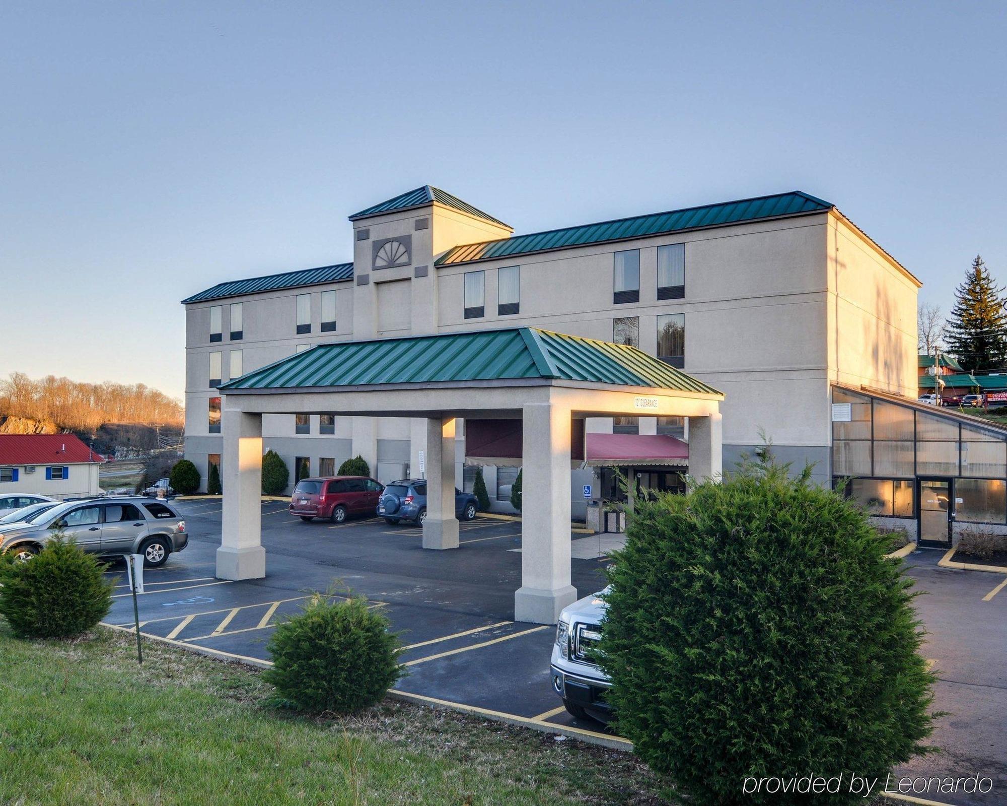 Spark By Hilton Wytheville East Main Street מראה חיצוני תמונה