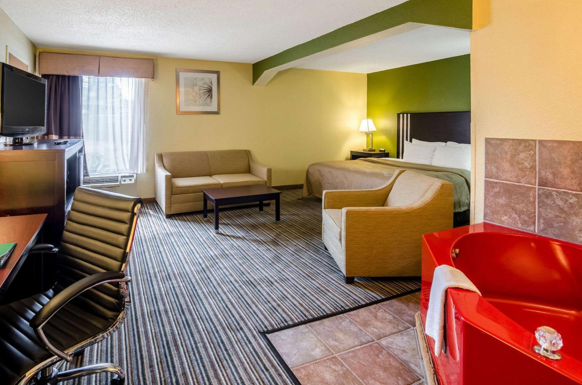 Spark By Hilton Wytheville East Main Street מראה חיצוני תמונה
