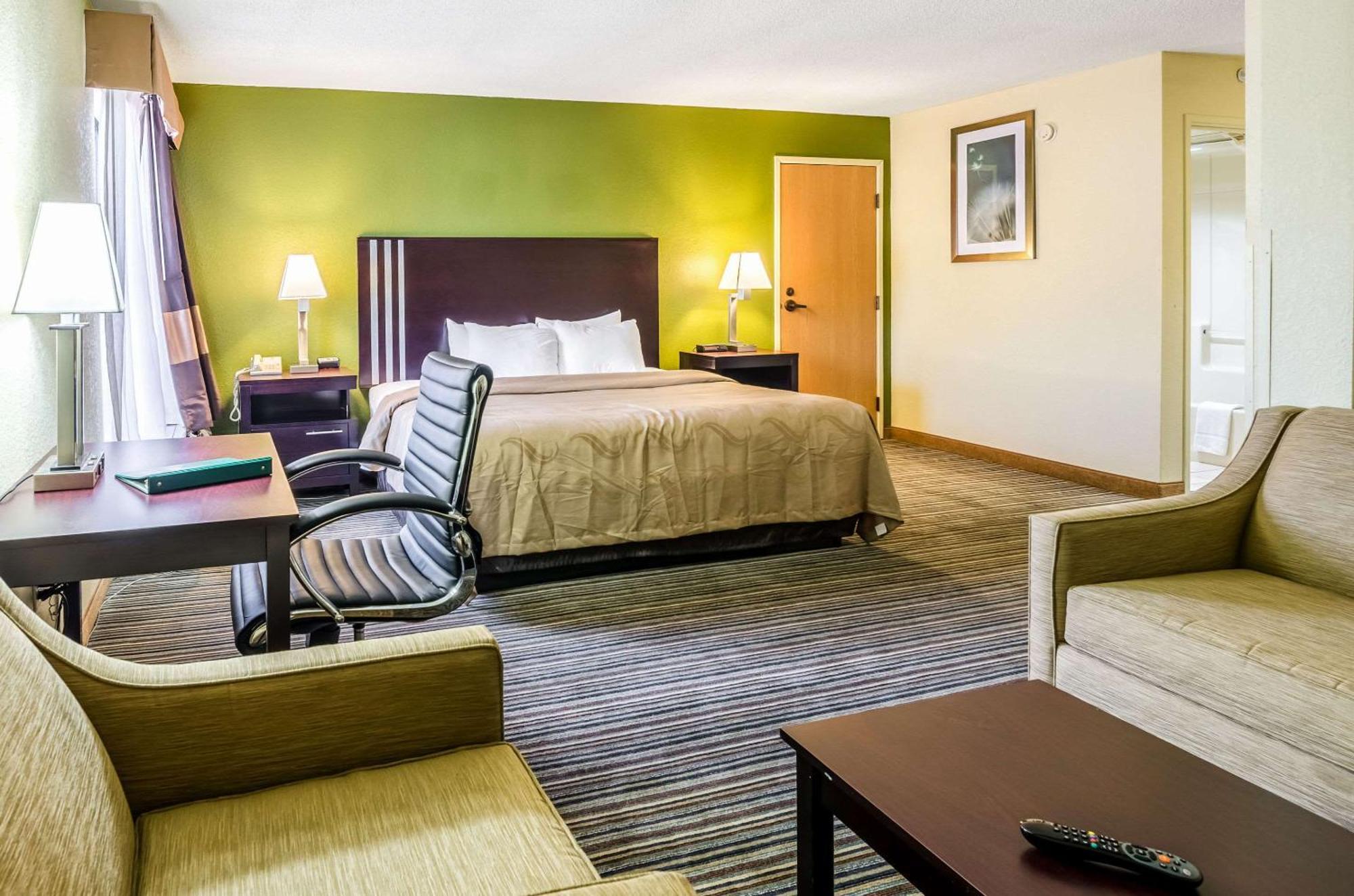 Spark By Hilton Wytheville East Main Street מראה חיצוני תמונה