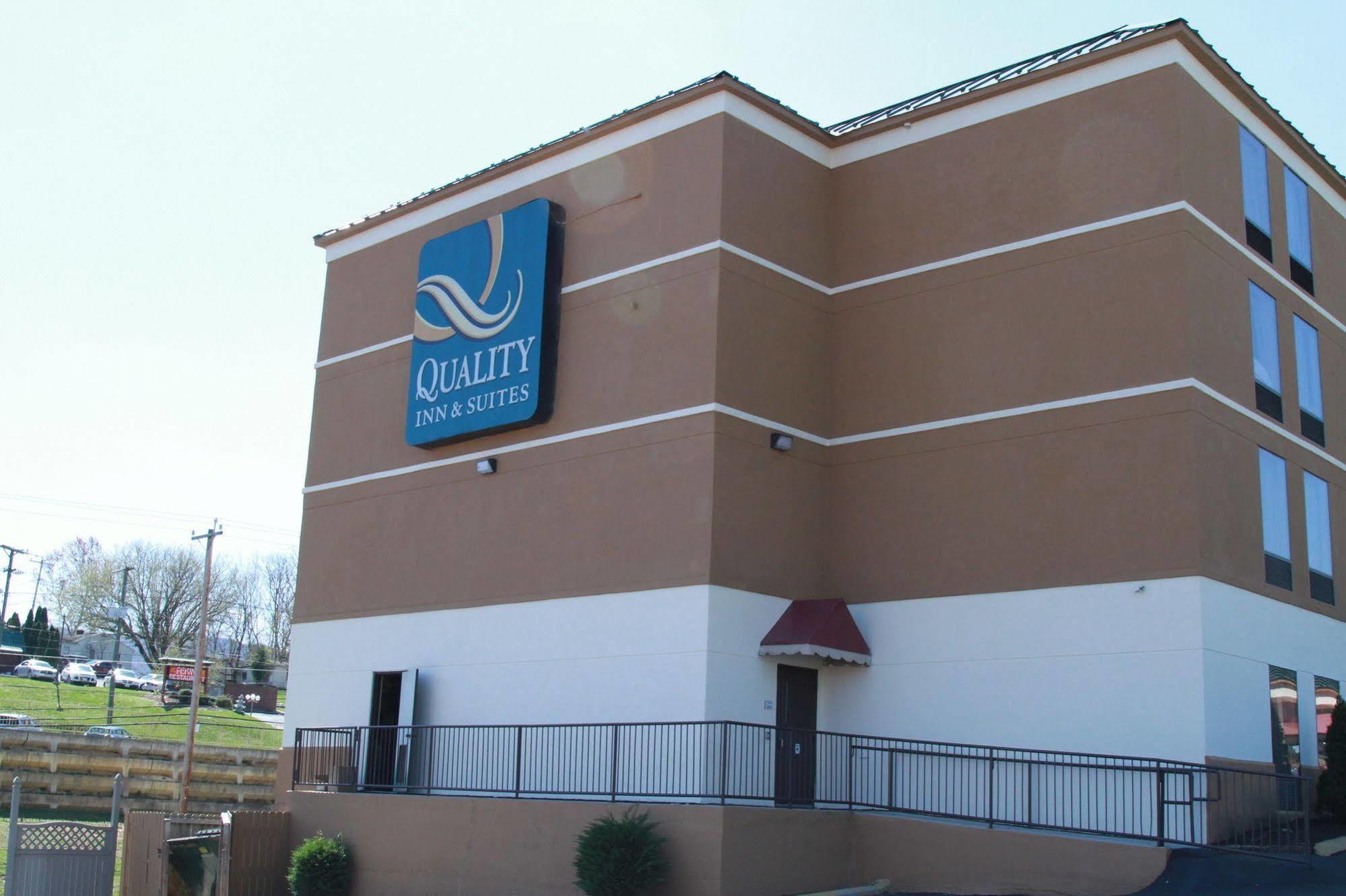 Spark By Hilton Wytheville East Main Street מראה חיצוני תמונה